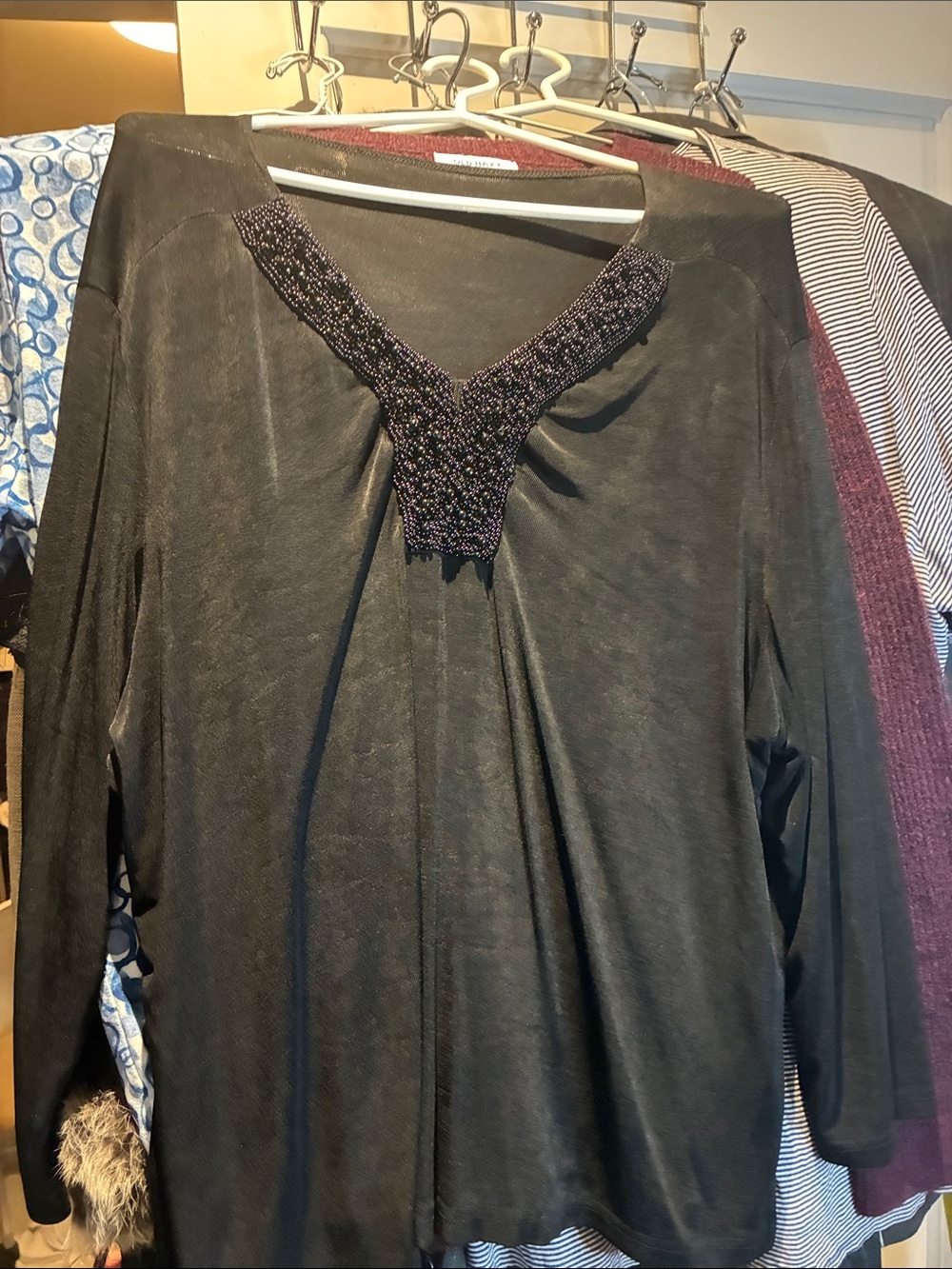 Black Long-Sleeve V-Neck Top with Beaded Trim⭐️
